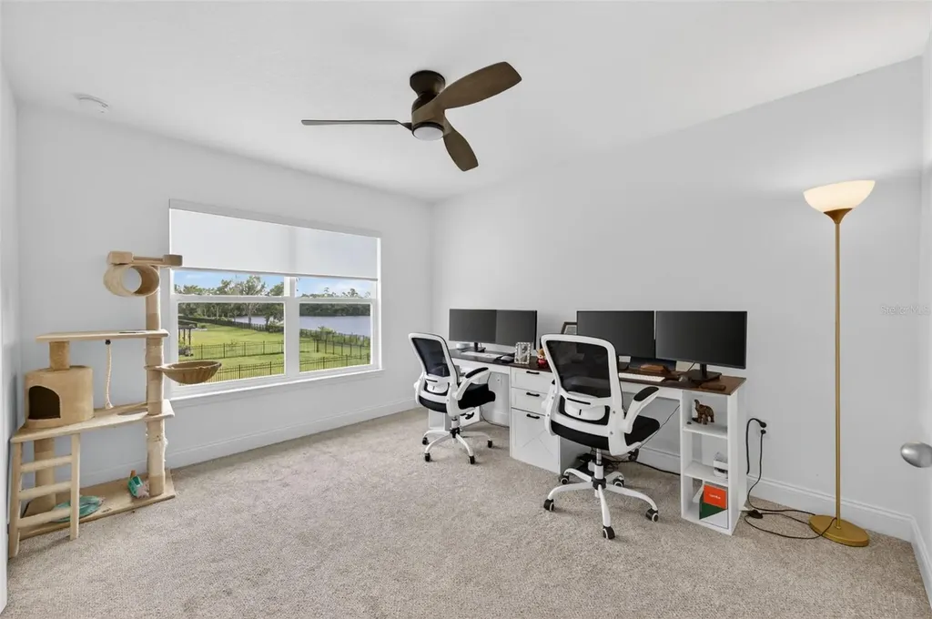 701 Dennis Avenue Orlando FL 32807