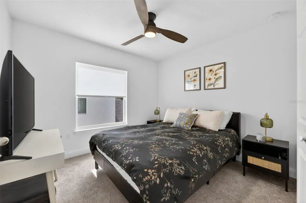 701 Dennis Avenue Orlando FL 32807