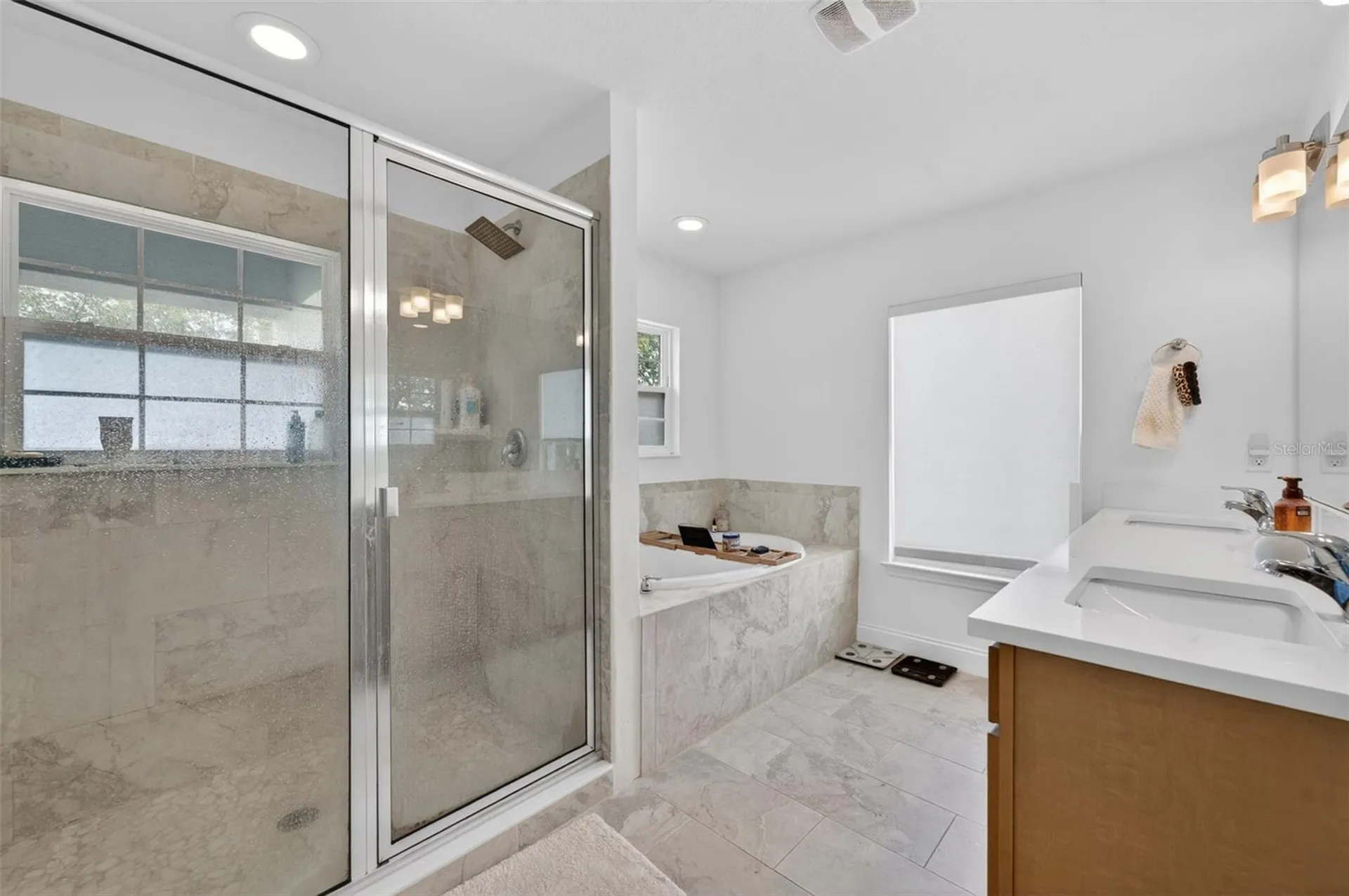 701 Dennis Avenue Orlando FL 32807
