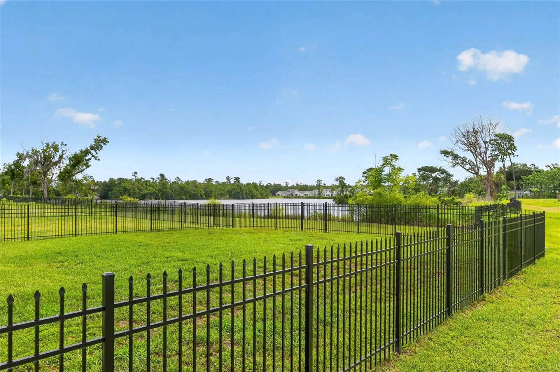 701 Dennis Avenue Orlando FL 32807