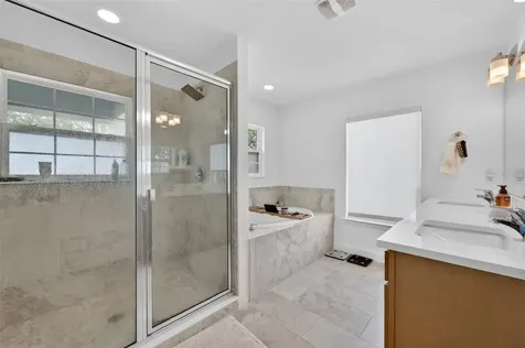 701 Dennis Avenue Orlando FL 32807