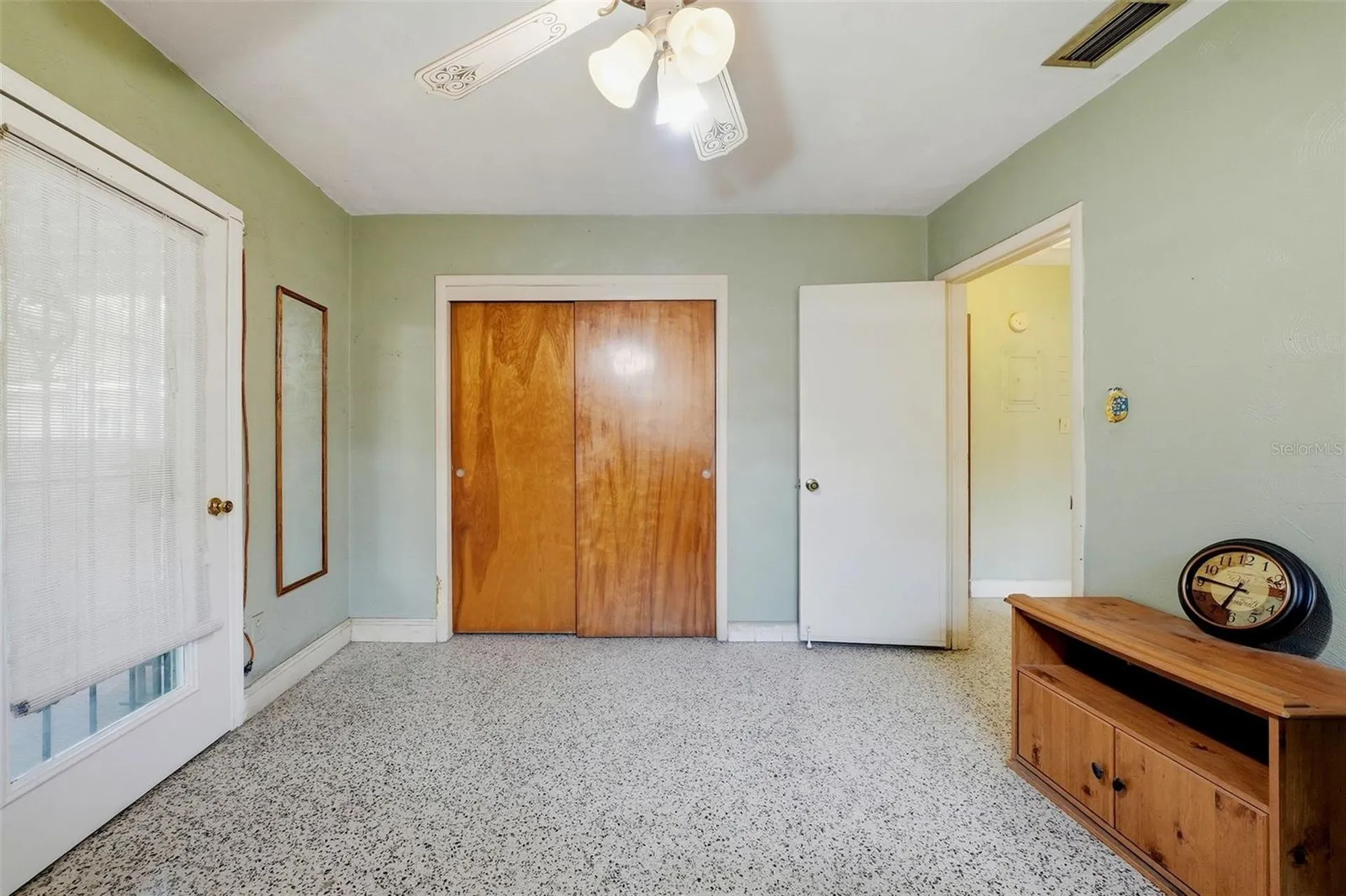 3004 W Gray Street Tampa FL 33609