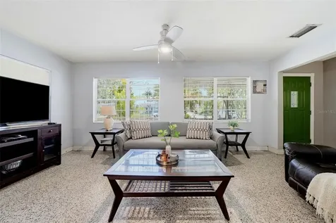 3004 W Gray Street Tampa FL 33609