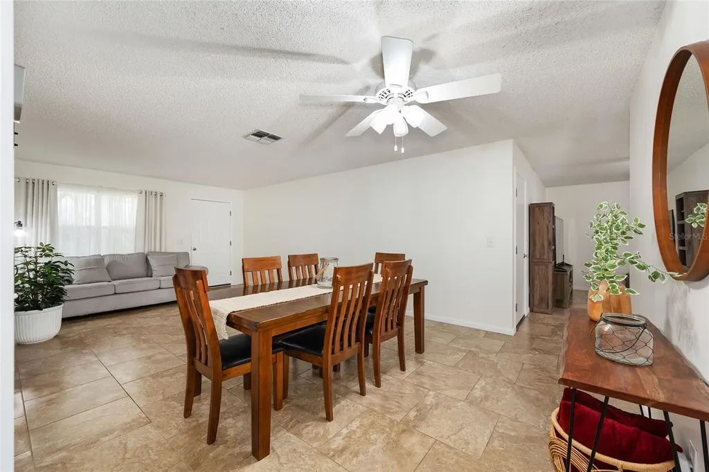 9755 SW 94th Terrace Ocala FL 34481