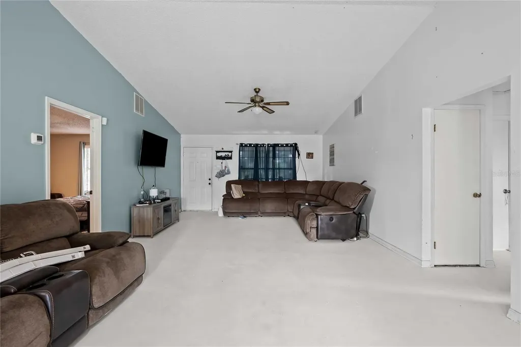 348 Cr 542e Bushnell FL 33513