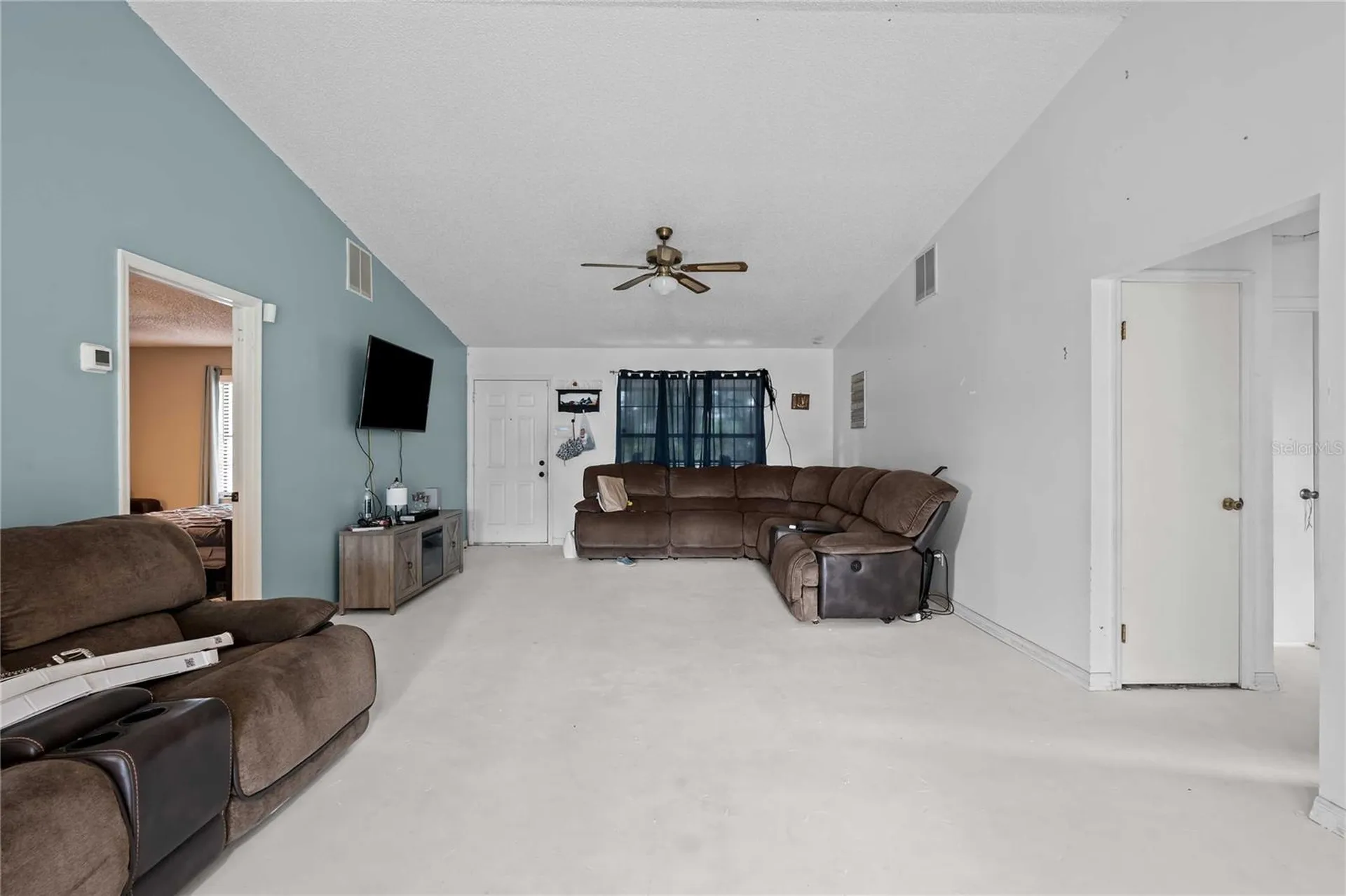 348 Cr 542e Bushnell FL 33513