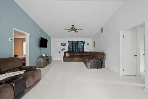 348 Cr 542e Bushnell FL 33513