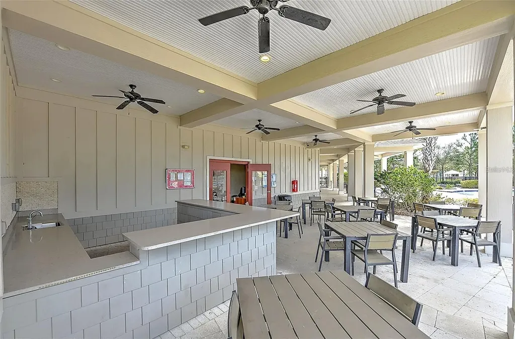 9622 Pembrooke Pines Drive Sun City Center FL 33573