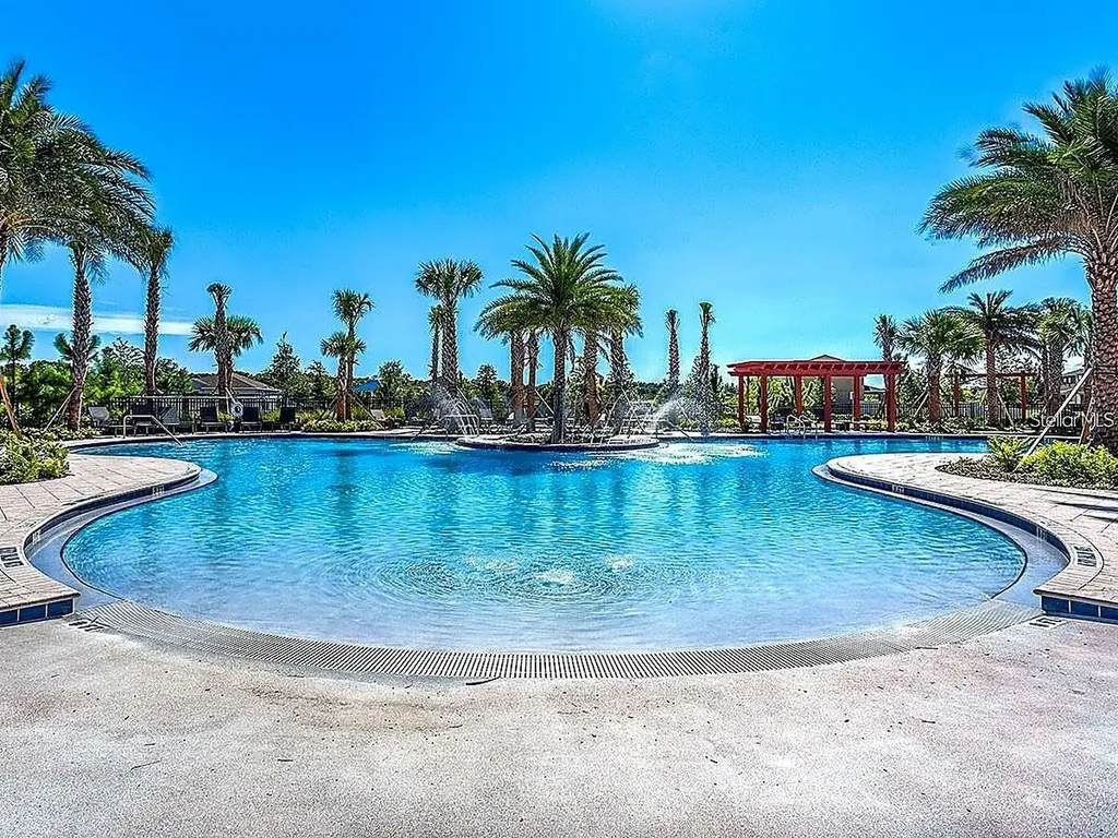 9622 Pembrooke Pines Drive Sun City Center FL 33573