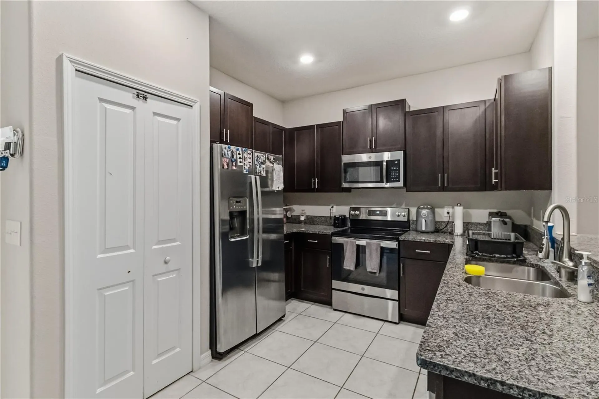 9622 Pembrooke Pines Drive Sun City Center FL 33573