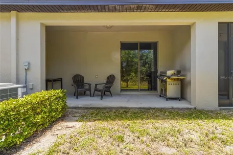 9622 Pembrooke Pines Drive Sun City Center FL 33573