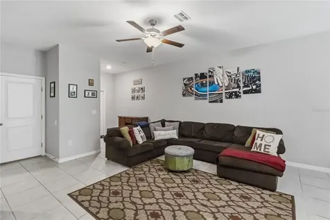 9622 Pembrooke Pines Drive Sun City Center FL 33573