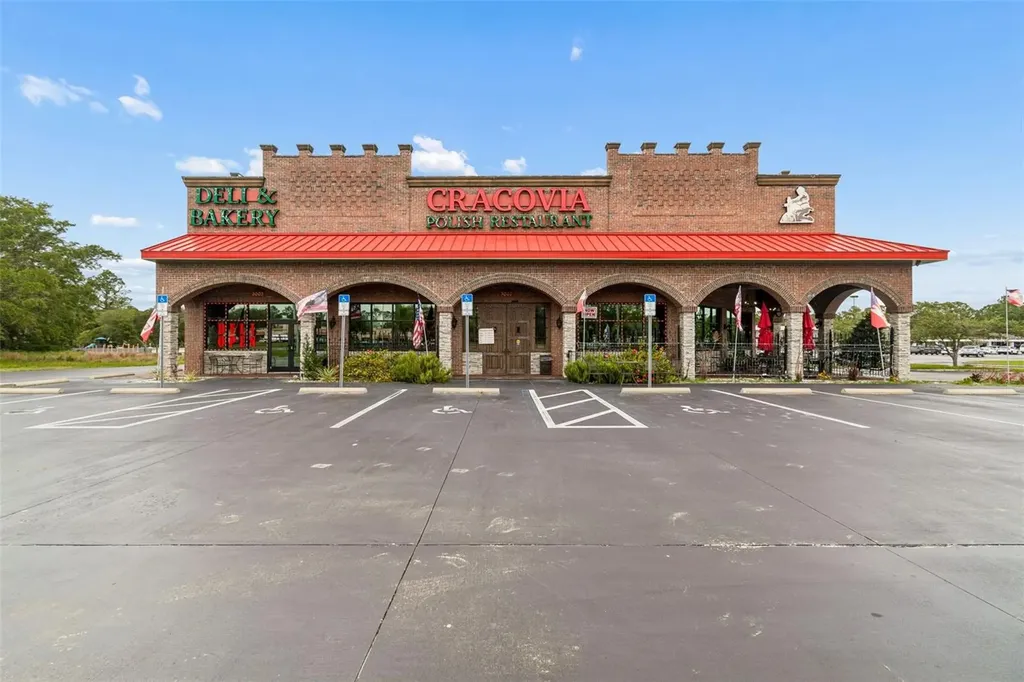 3007 Commercial Way Spring Hill FL 34606