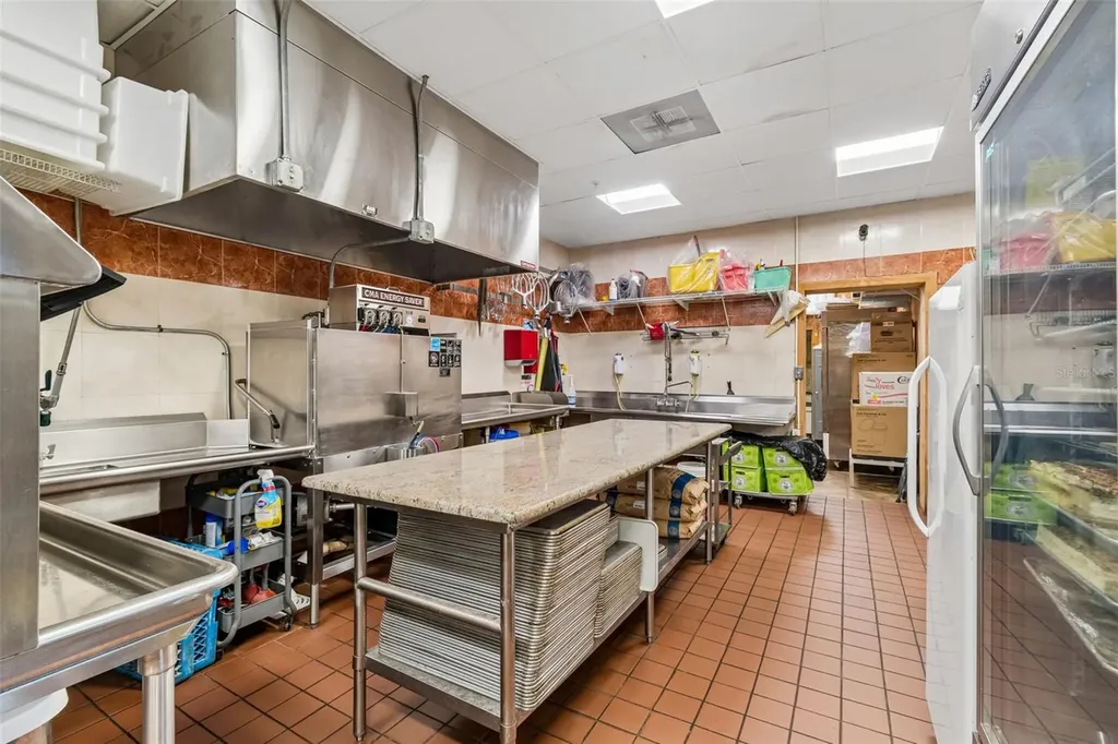3007 Commercial Way Spring Hill FL 34606