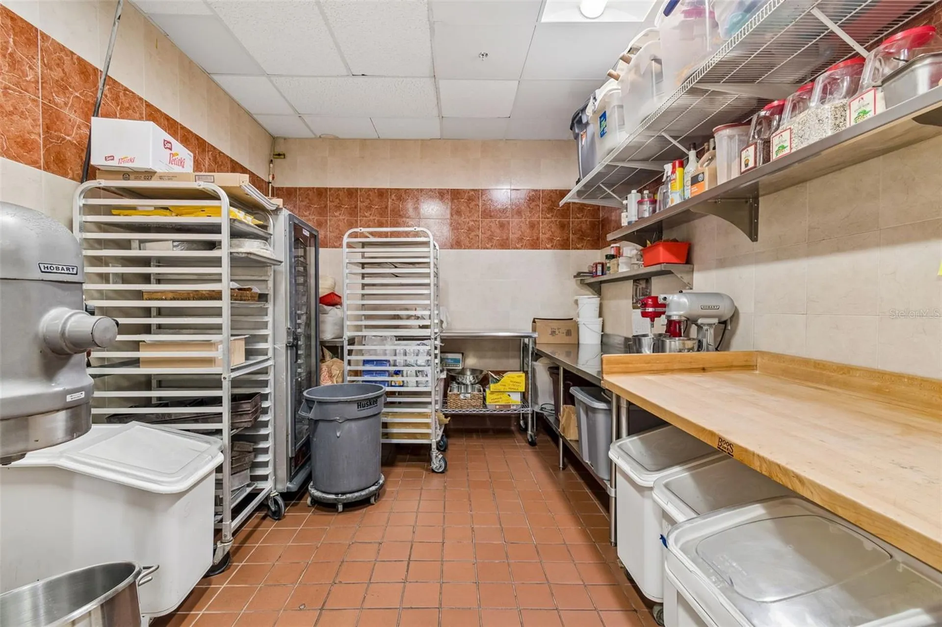 3007 Commercial Way Spring Hill FL 34606
