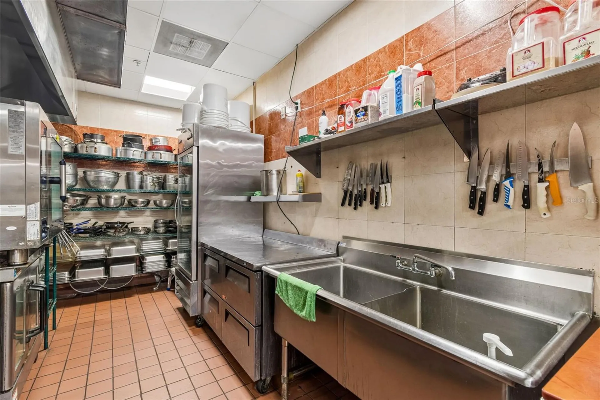 3007 Commercial Way Spring Hill FL 34606