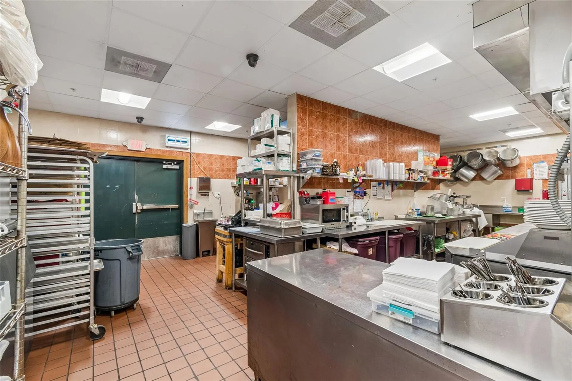 3007 Commercial Way Spring Hill FL 34606