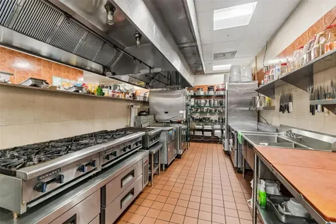 3007 Commercial Way Spring Hill FL 34606