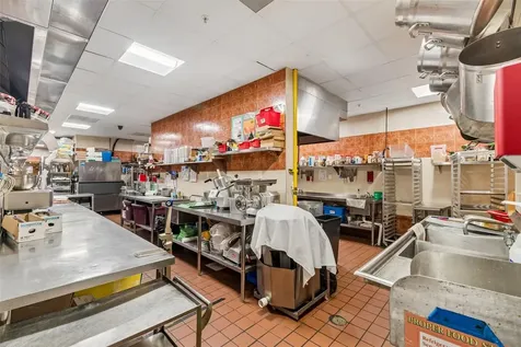 3007 Commercial Way Spring Hill FL 34606