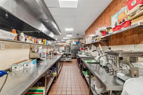 3007 Commercial Way Spring Hill FL 34606