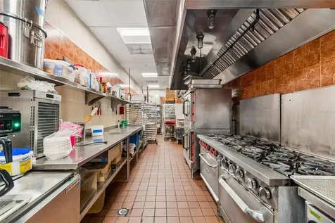 3007 Commercial Way Spring Hill FL 34606