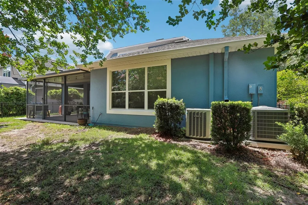 15863 Starling Water Drive Lithia FL 33547