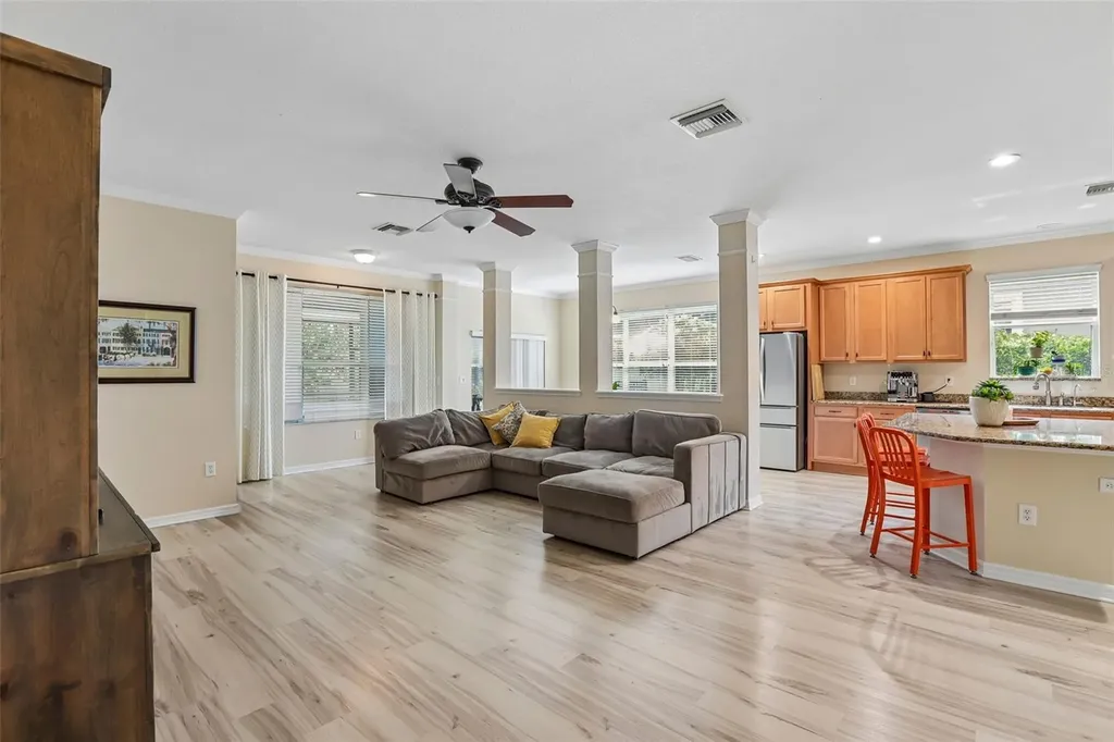 15863 Starling Water Drive Lithia FL 33547