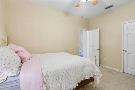 15863 Starling Water Drive Lithia FL 33547