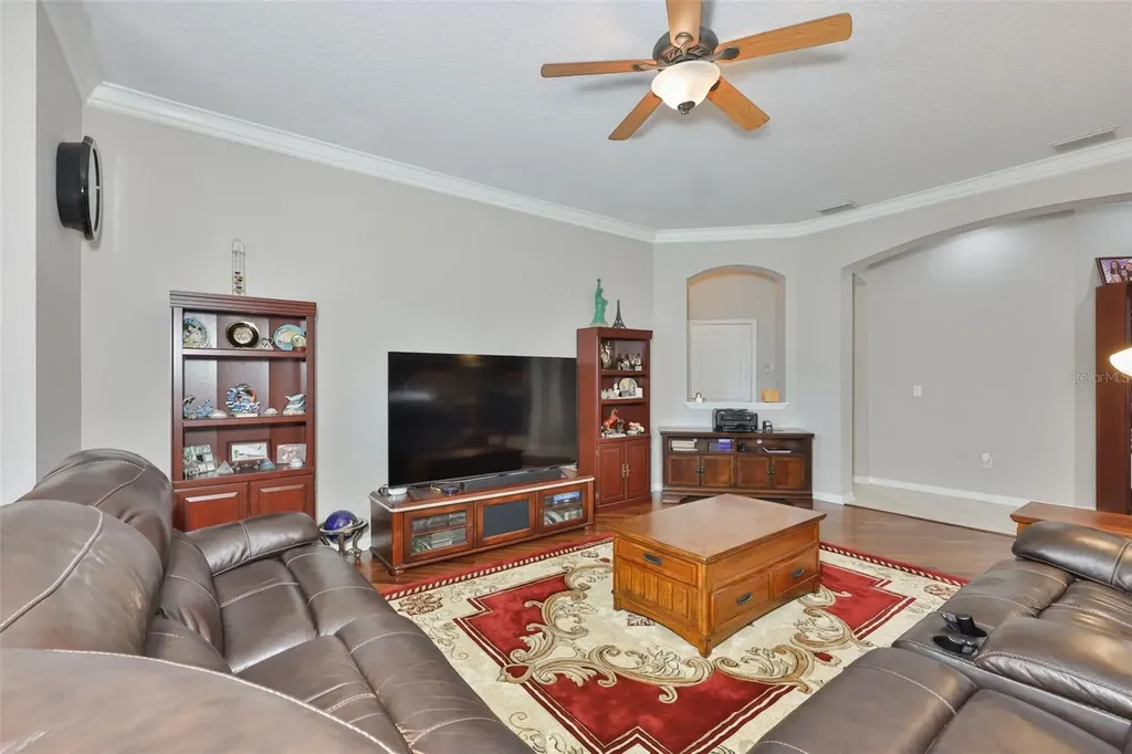 5229 Brighton Shore Drive Apollo Beach FL 33572