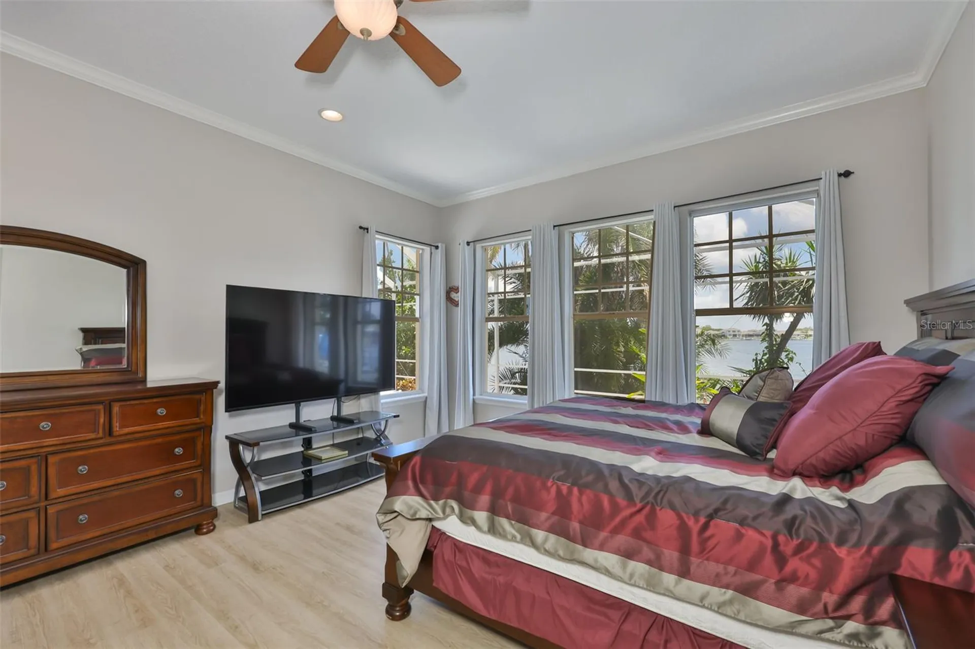 5229 Brighton Shore Drive Apollo Beach FL 33572