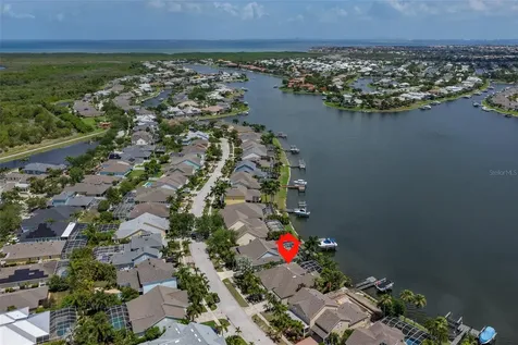 5229 Brighton Shore Drive Apollo Beach FL 33572