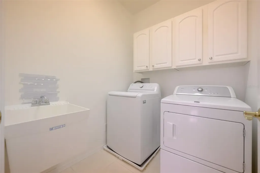 364 Ventura Drive Oldsmar FL 34677