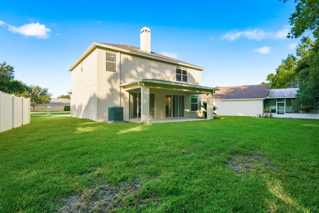 364 Ventura Drive Oldsmar FL 34677