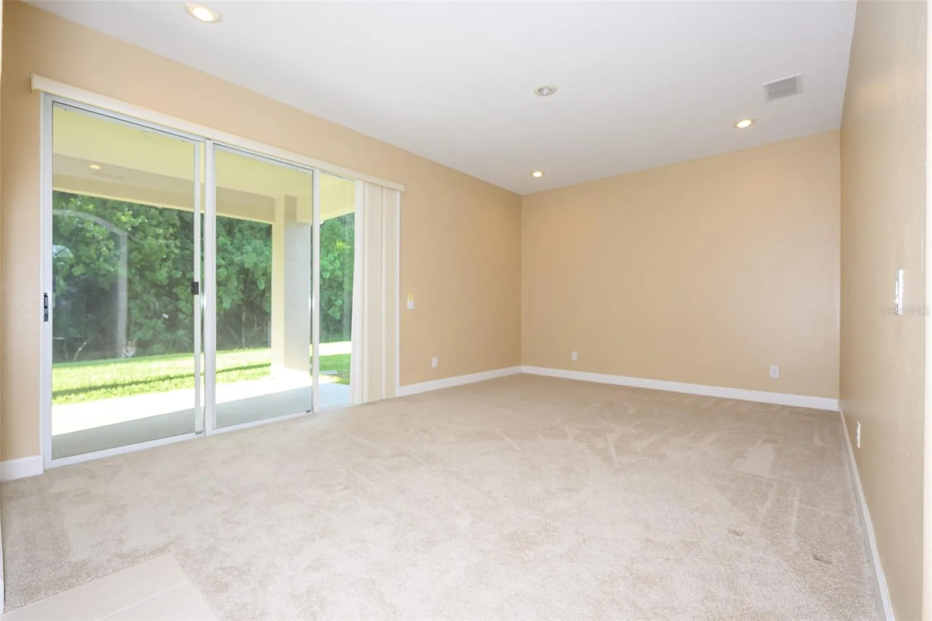 364 Ventura Drive Oldsmar FL 34677