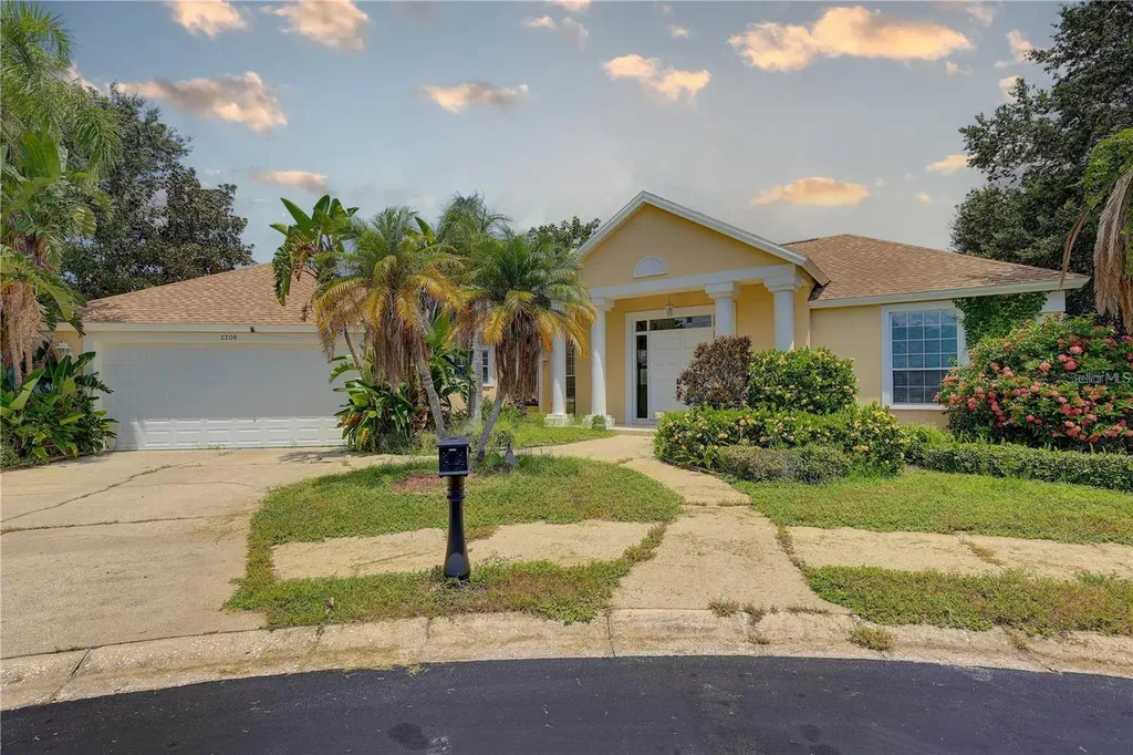 2208 Hampstead Court Safety Harbor FL 34695