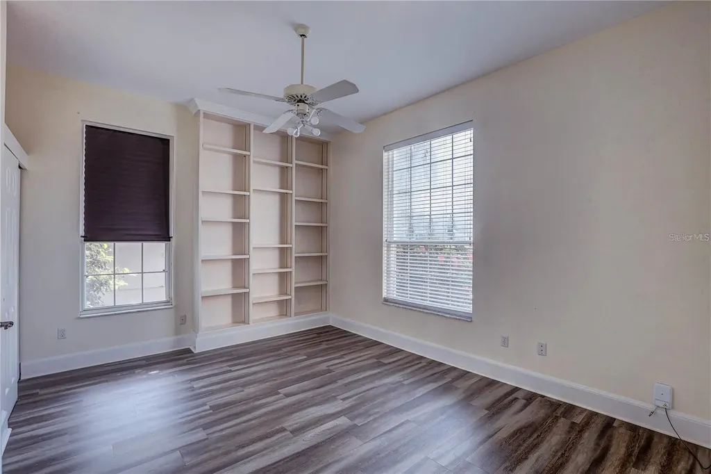 2208 Hampstead Court Safety Harbor FL 34695