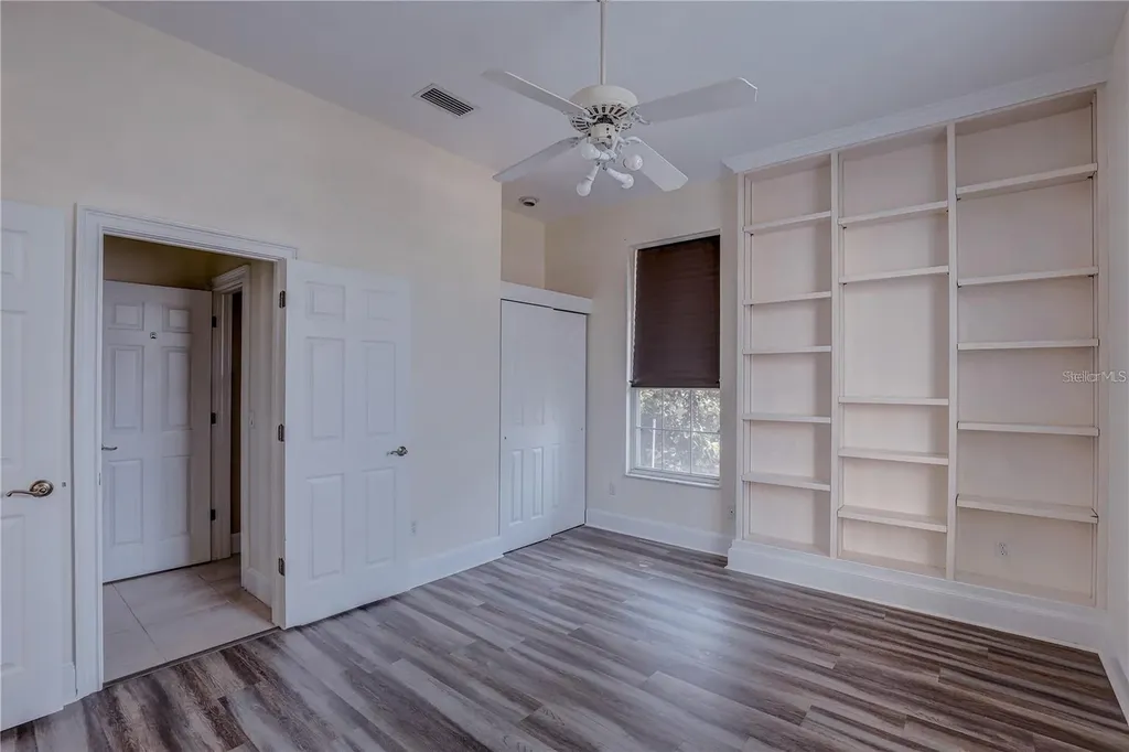 2208 Hampstead Court Safety Harbor FL 34695