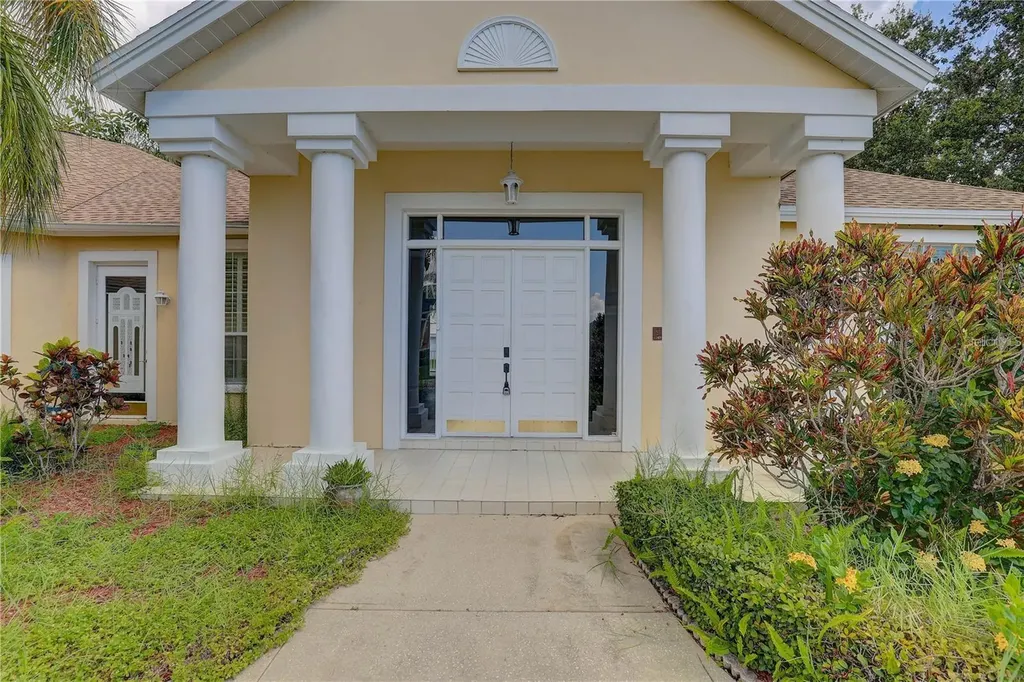 2208 Hampstead Court Safety Harbor FL 34695