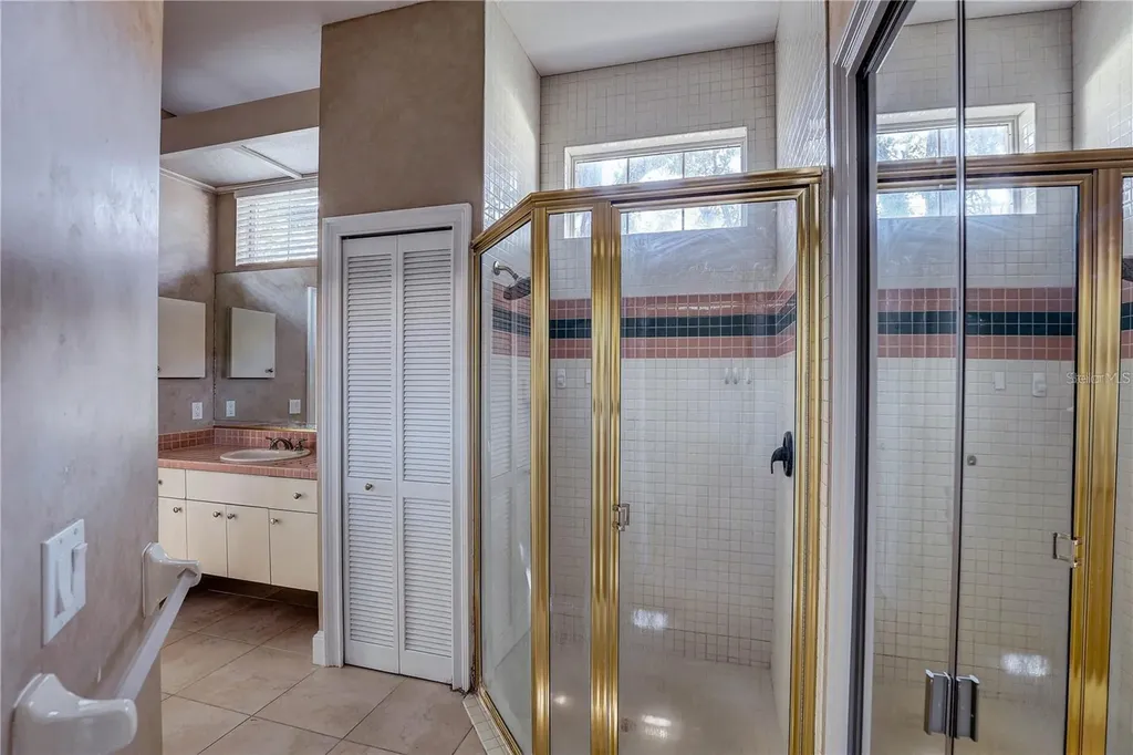 2208 Hampstead Court Safety Harbor FL 34695