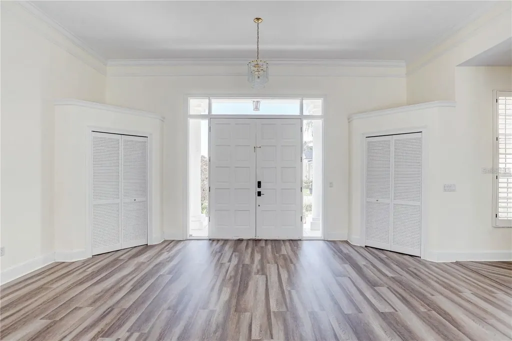 2208 Hampstead Court Safety Harbor FL 34695