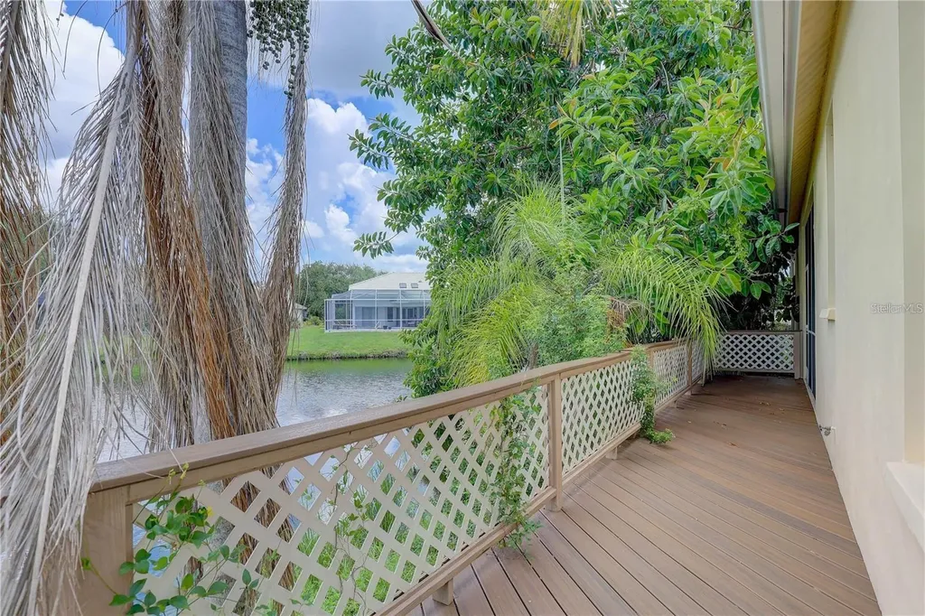 2208 Hampstead Court Safety Harbor FL 34695