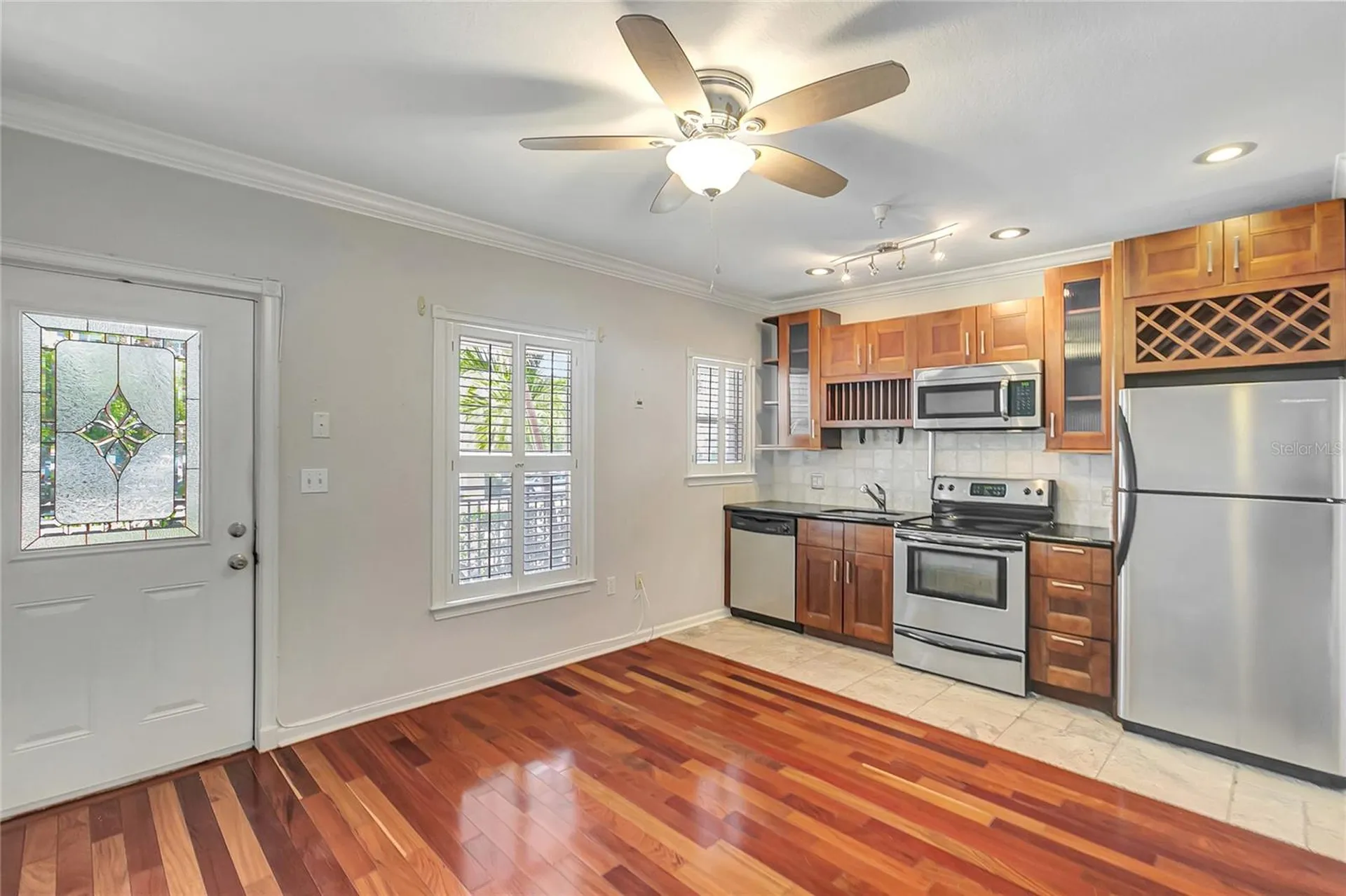 201 6th Street S St Petersburg FL 33701