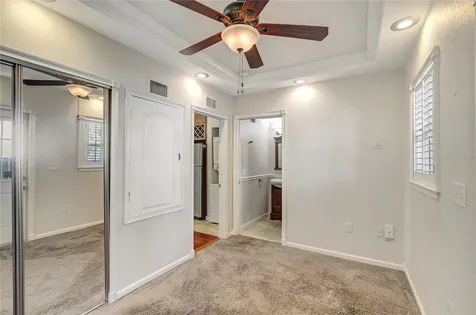 201 6th Street S St Petersburg FL 33701