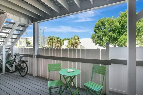 201 6th Street S St Petersburg FL 33701