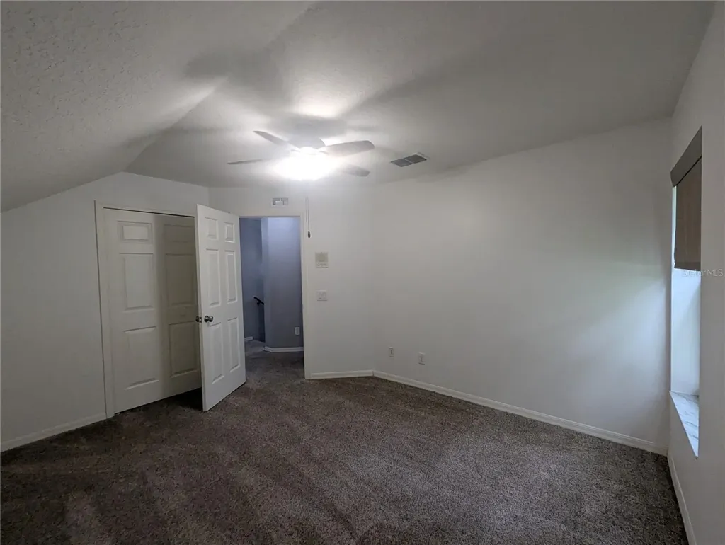 6202 Gannetdale Drive Lithia FL 33547