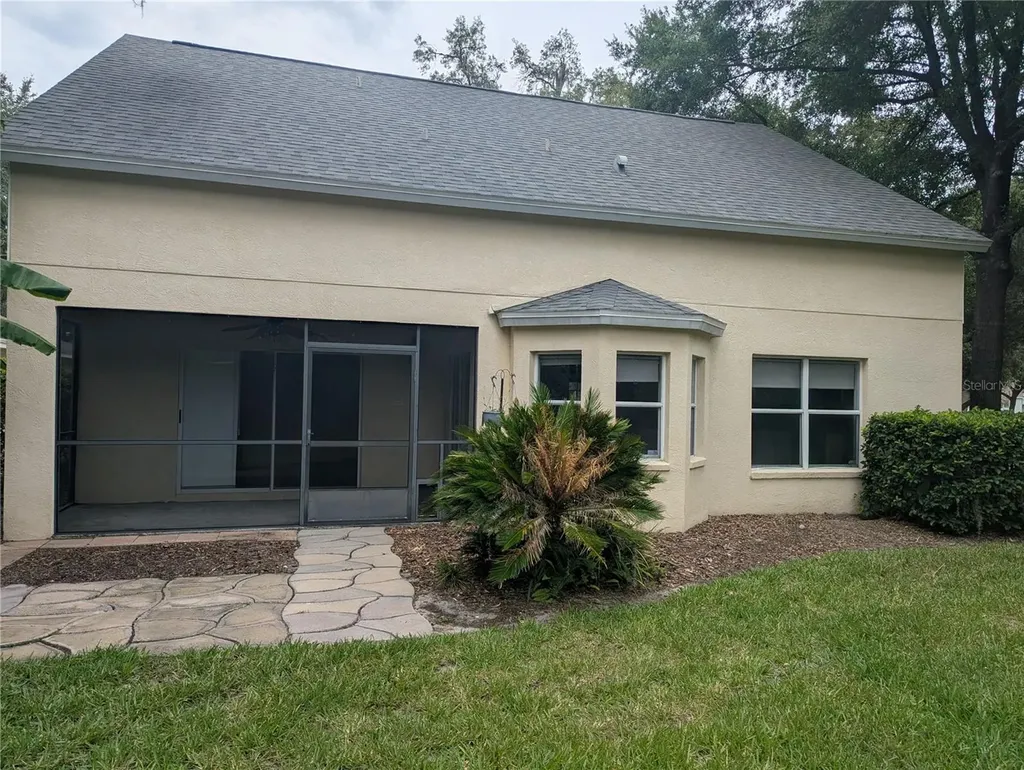 6202 Gannetdale Drive Lithia FL 33547