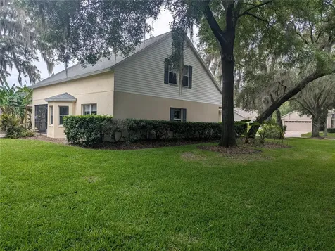 6202 Gannetdale Drive Lithia FL 33547