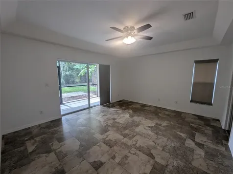 6202 Gannetdale Drive Lithia FL 33547