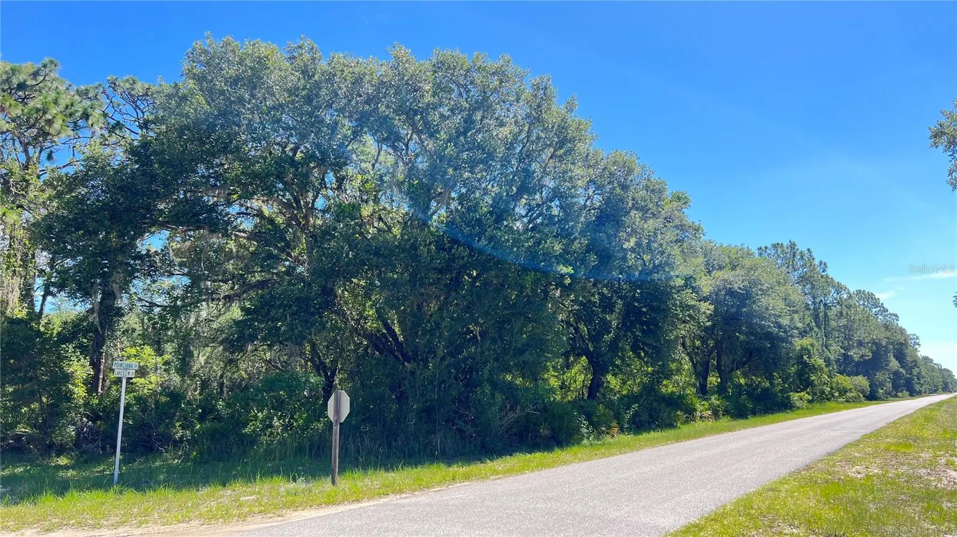 922 Poinciana Drive Indian Lake Estates FL 33855