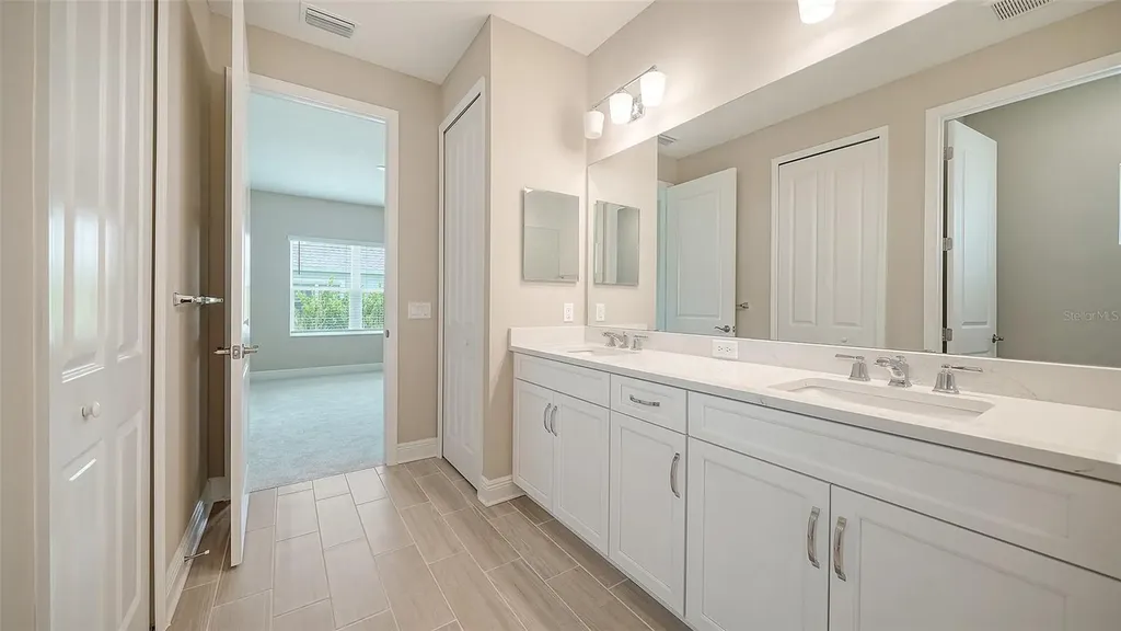 10026 Cross River Trail Parrish FL 34219